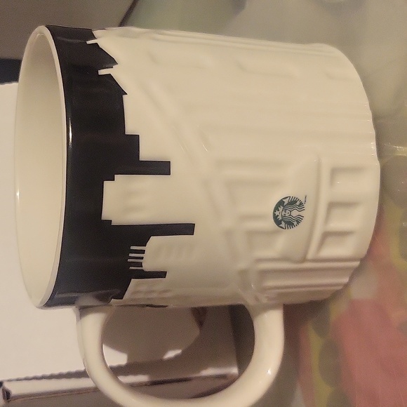 2012 Starbucks San Francisco relief series mug - Picture 2 of 3